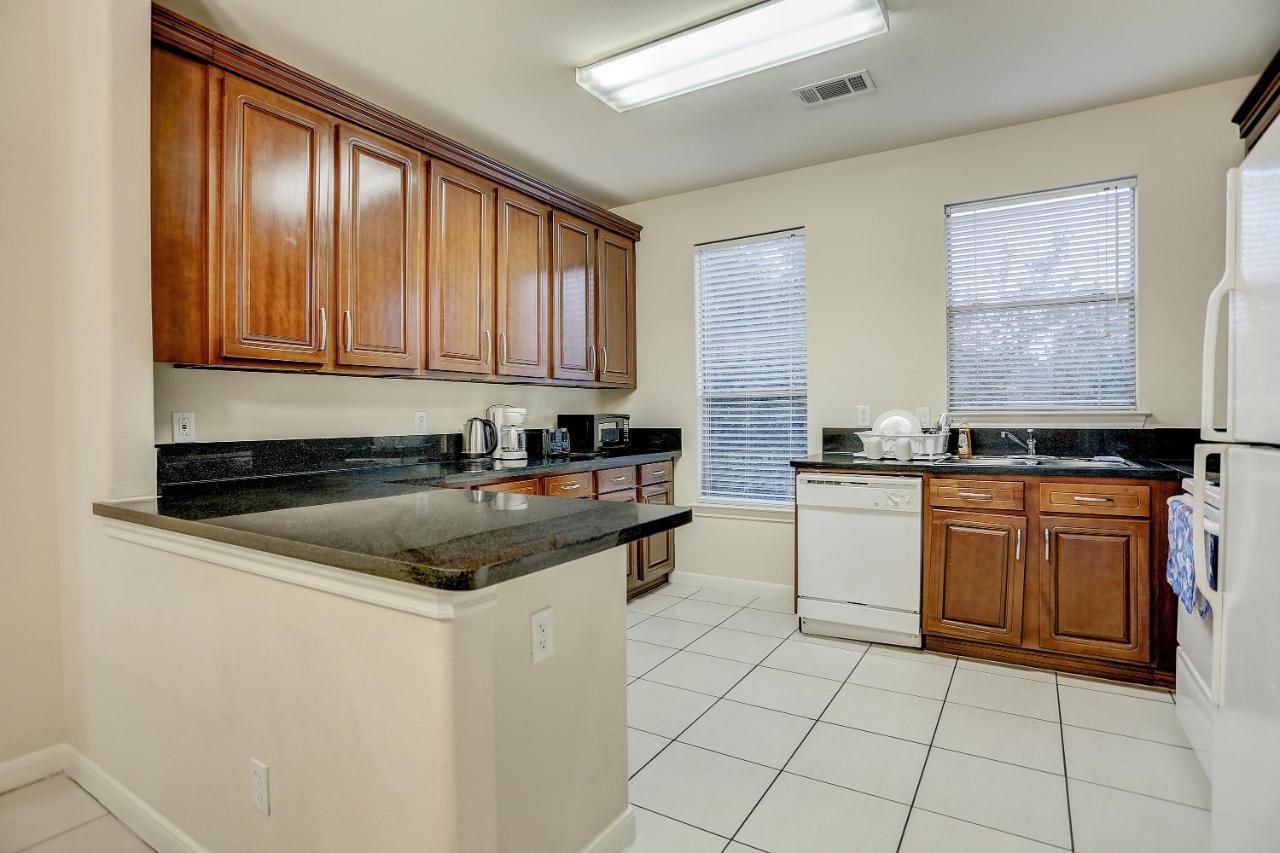 Villa Laverne 3 Bedroom Suite Furnished Condos Houston Exterior foto